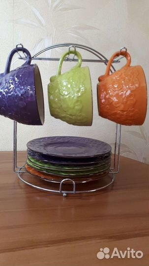 Набор чашек на подставке