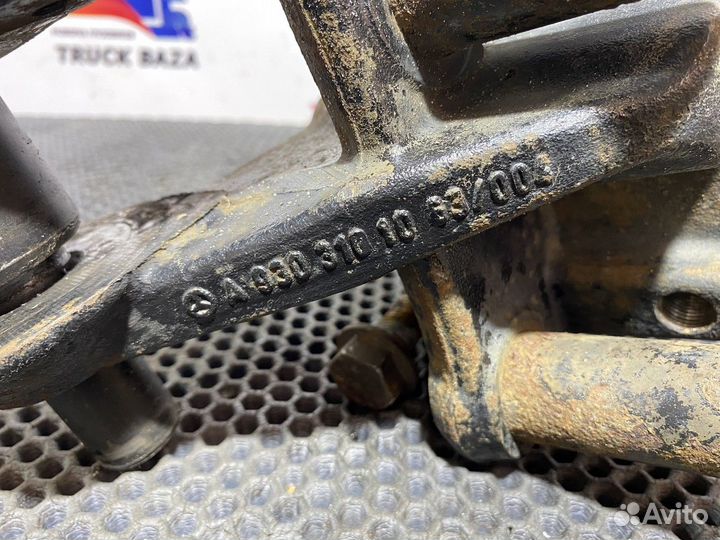 Кронштейн торсиона кабины правый