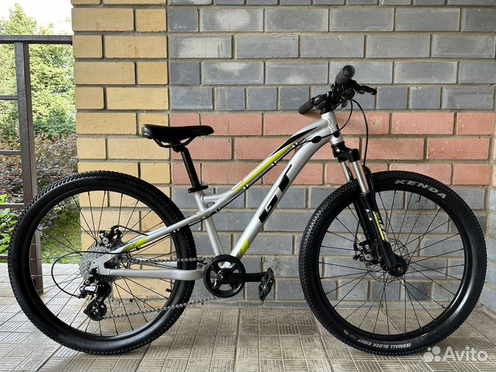 GT Stomper Ace 24