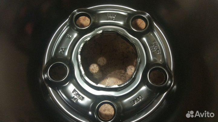 Нов ориг диски Chevrolet Aveo R15
