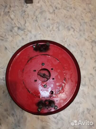 Противоугонный замок на колесо