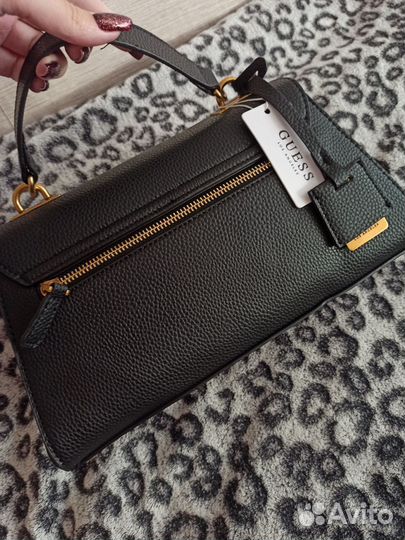 Сумка guess