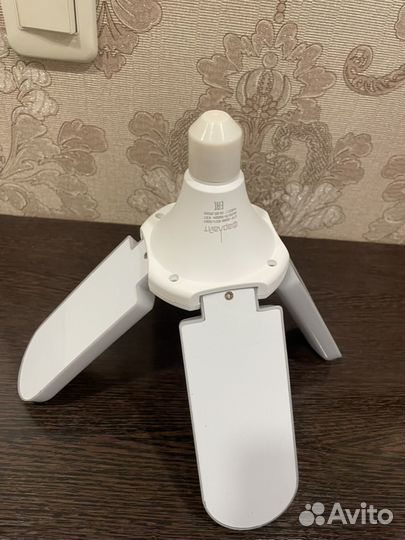 Лампа-светильник светодиодная