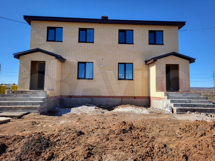 Таунхаус 104 м² на участке 4 сот.