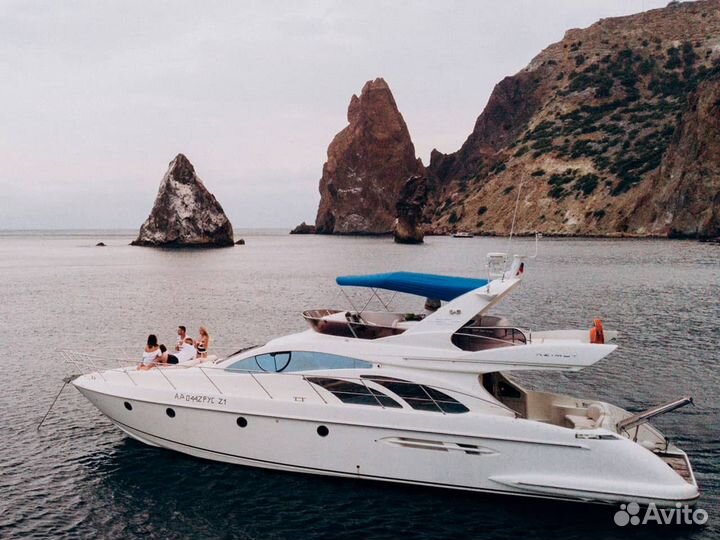 Аренда яхт и катеров. Морские прогулки. Туры