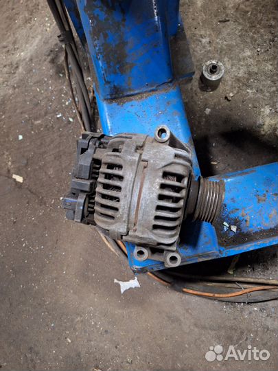 Генератор Рено Логан Симбол