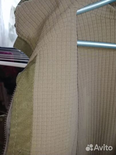 Продам костюм на подростка осень весна