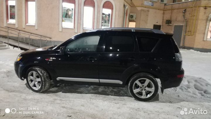 Mitsubishi Outlander 3.0 AT, 2007, 442 000 км