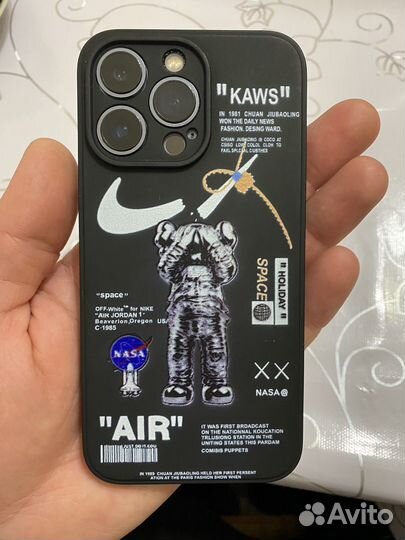 Чехол на iPhone 13 pro