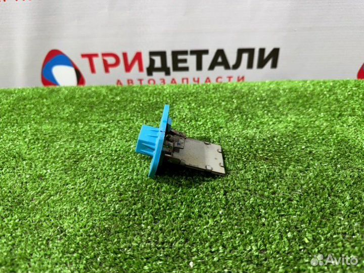 Резистор отопителя Hyundai Solaris седан 1.6 2018