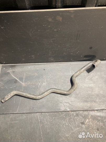 Патрубок отопителя Land Rover Range Rover L322