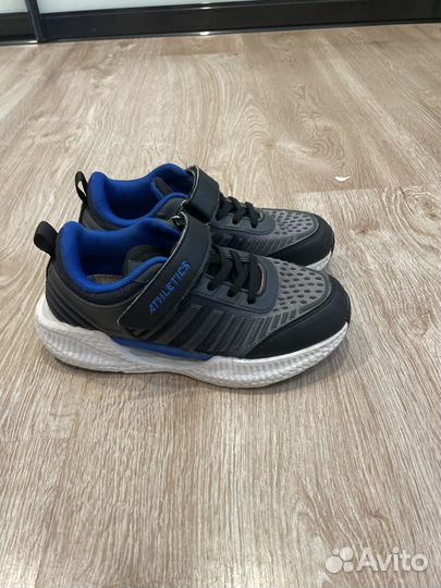 Кроссовки kapika 33