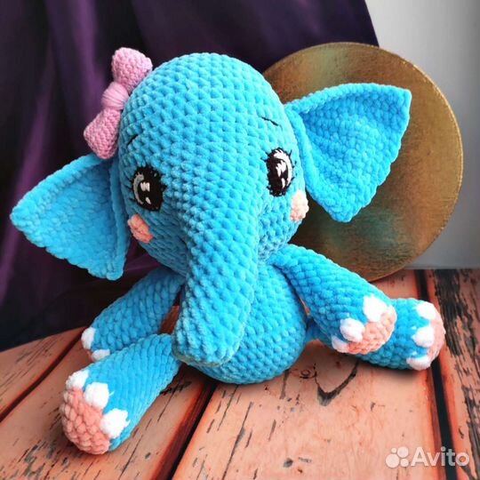 Мягкая игрушка Вязаный голубой слон