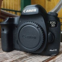 Canon 5D mark iii body