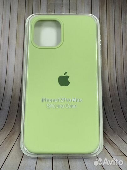 Чехол накладка для iPhone 12 Pro Max Салатовый