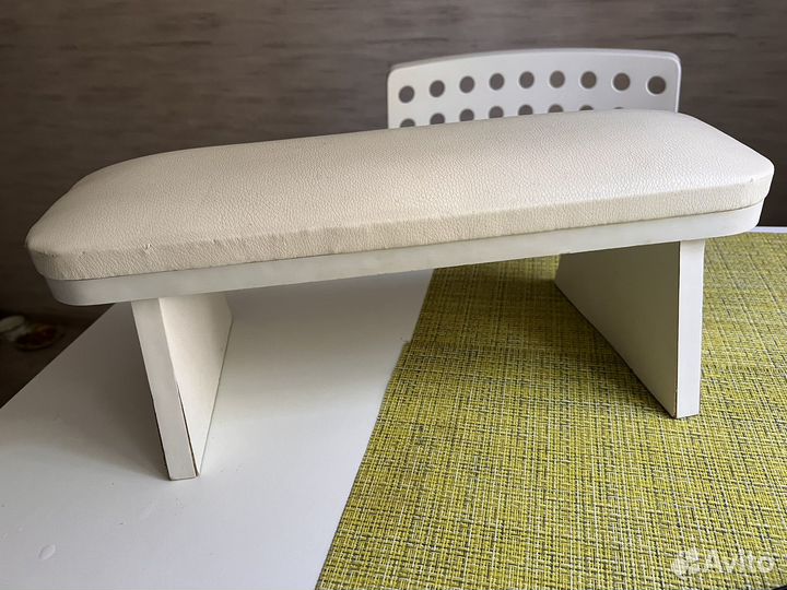 Подставка для рук маникюрная