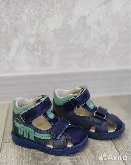 Сандалии детские