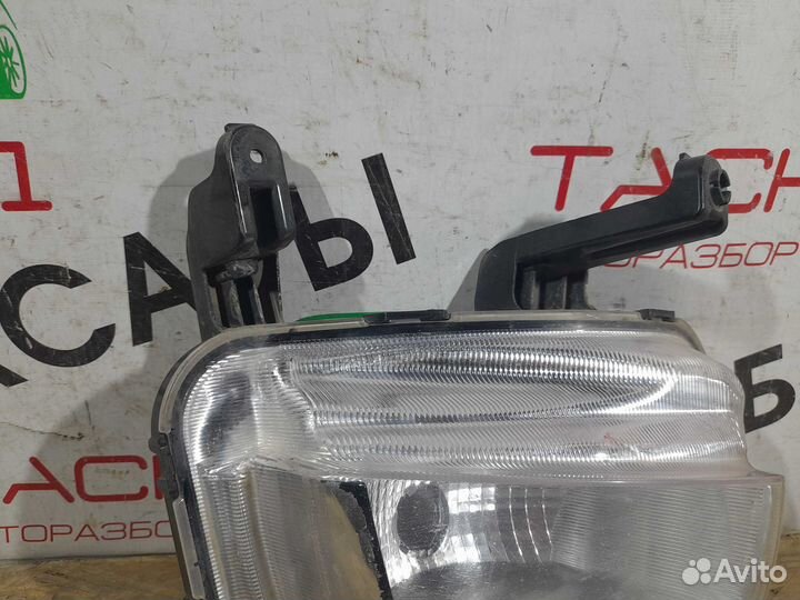 Фара противотуманная правая Kia Rio 3 (2015-2017)