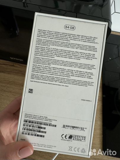 iPhone 11, 64 ГБ