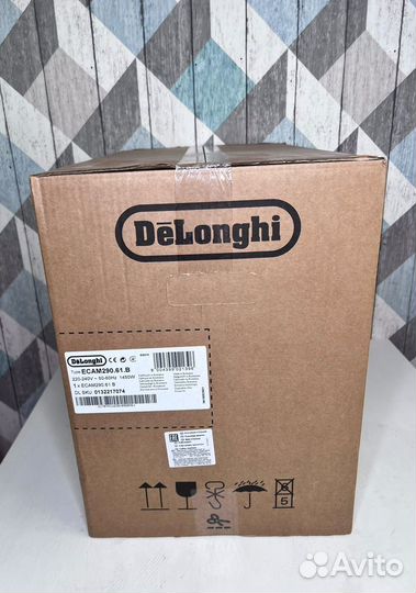 Кофемашина DeLonghi ecam290.61.B