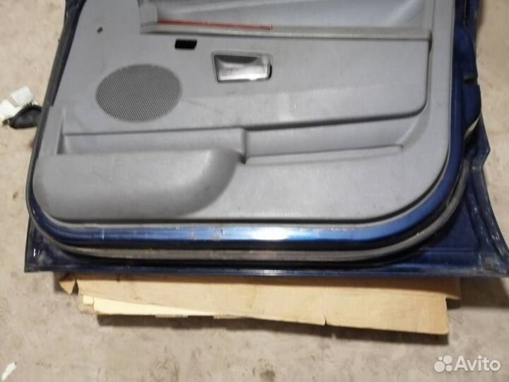 Дверь передняя правая Jeep Grand Cherokee WK(WH)