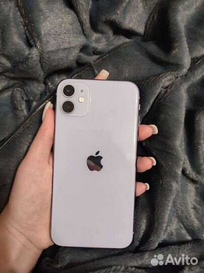 iPhone 11, 256 ГБ
