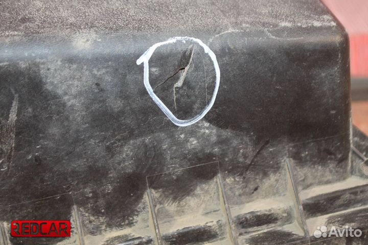 Корпус воздушного фильтра верхняя часть Toyota Cam