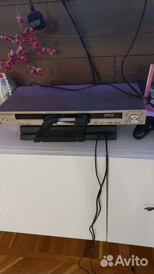 Dvd player pioneer dv-300-s