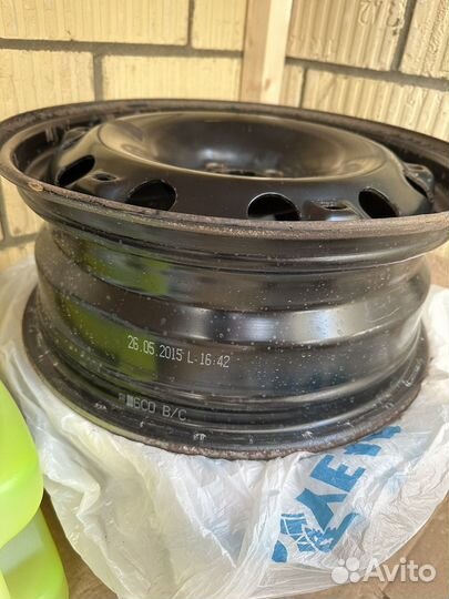 Продам диски r15 Skoda Rapid