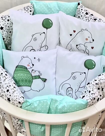 Комлект и бортики в кроватку