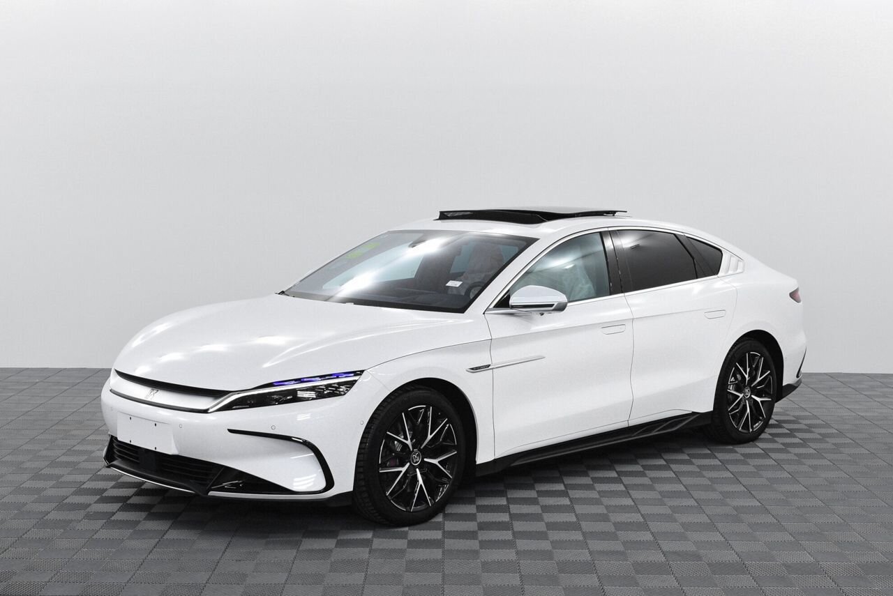 Byd москва. Byd han 2022 зеленый. Byd модельный ряд. Byd москва. Byd han 2022.