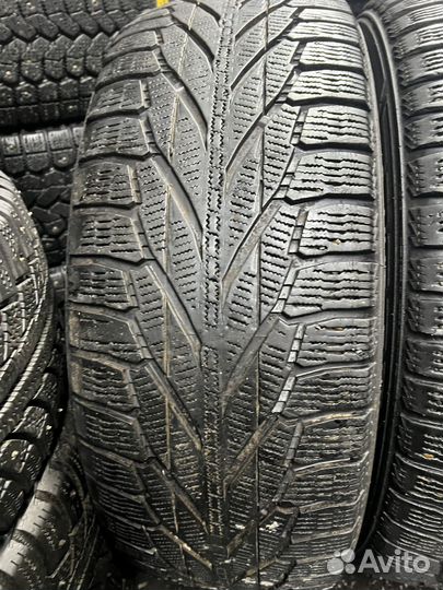 Nokian Tyres Hakkapeliitta R2 SUV 225/60 R17 99R