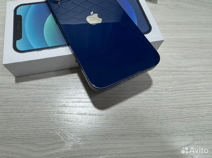 iPhone 12, 256 ГБ