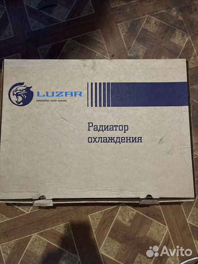 Радиатор охлаждения Luzar новый