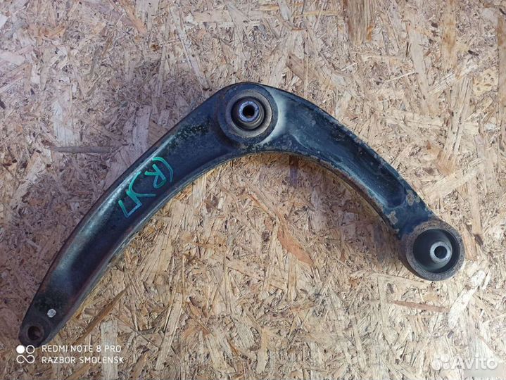 Рычаги передней подвески Пежо 307