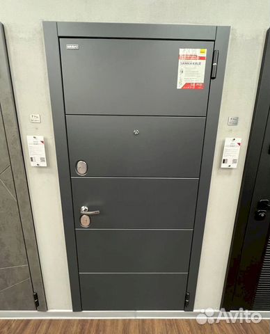 Входная дверь