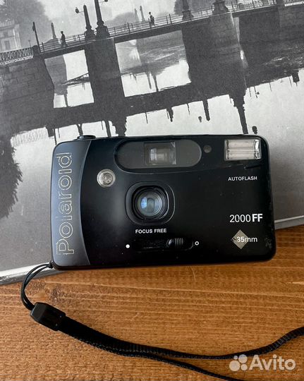 Polaroid 2000 FF пленочный фотоаппарат
