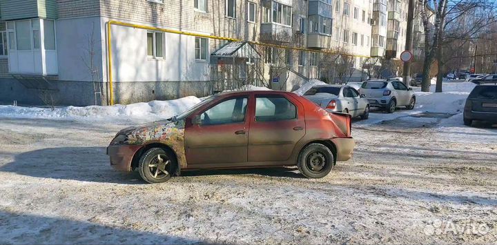 Renault Logan 1.4 МТ, 2010, битый, 150 000 км