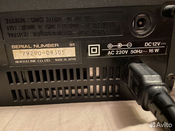 Видеомагнитофон akai