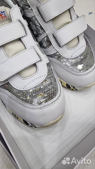 Кроссовки женские 37 размер