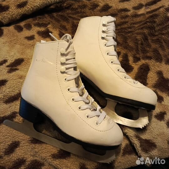 Детские коньки