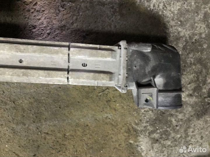 Интеркулер Land Rover Freelander 2