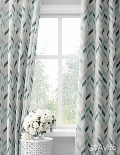 Плотные шторы в гостиную