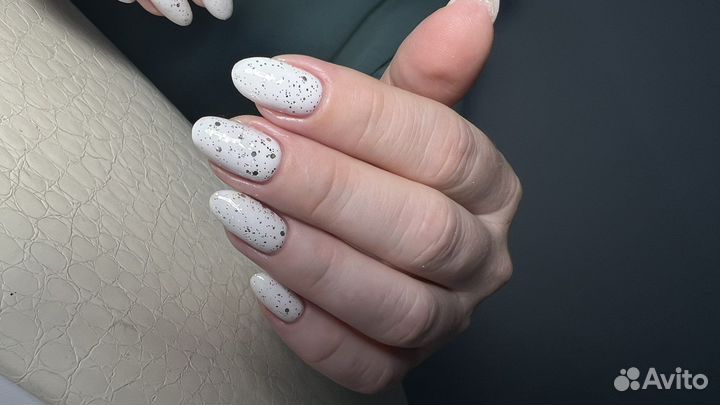 Маникюр, педикюр