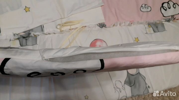 Двусторонние бортики в кроватку, новые