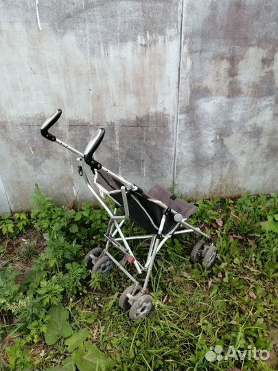 Прогулочная коляска chicco