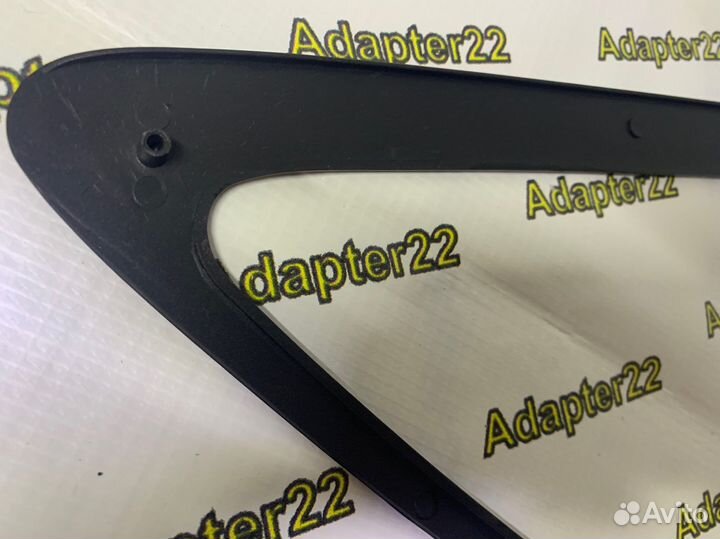 Молдинг заднего стекла Lexus RX300/330/350/400H