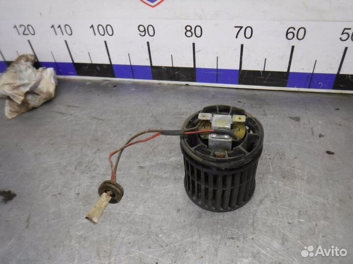Моторчик отопителя Ваз 2112 1.5 2004