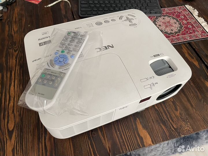 Проектор Nec V300 3000 lumen