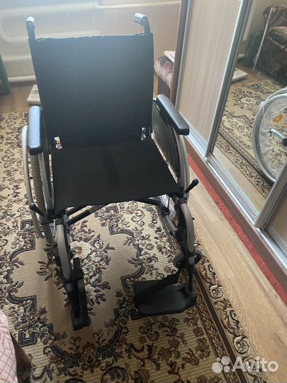 Кресло-каталка